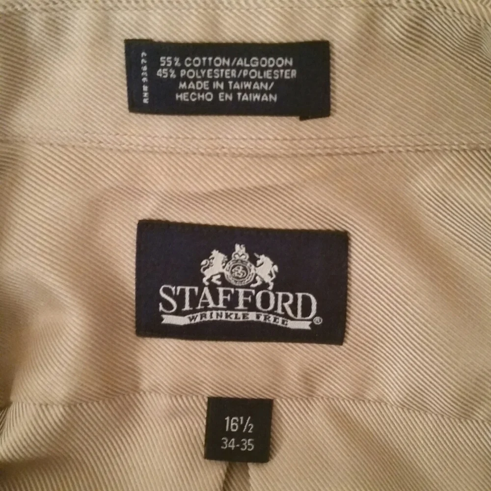 Stafford dress shirt, 34 -35 Men's - Picture 4 of 5